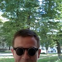  ,   Toni, 33 ,   