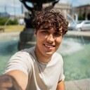  ,   Javier, 25 ,   ,   