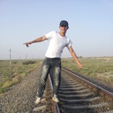  ,   Desmond, 32 ,   