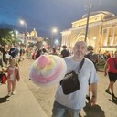  ,   Armen, 38 ,   ,   