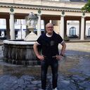  Neuss,   , 58 ,   c 