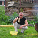  ,   Viktor, 46 ,   