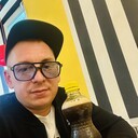  ,   Viktor, 36 ,   c 