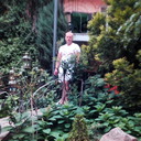  ,   Maks, 37 ,   ,   , c 