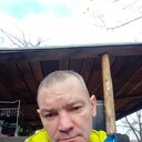  ,   Eduard, 42 ,   