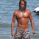  ,   Akuloxx, 51 ,   