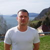  ,   Tomas, 42 ,   