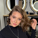  ,   Viktoria, 26 ,   ,   