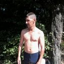  ,   Viktor, 45 ,   