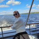  ,   Elena, 42 ,   c , 