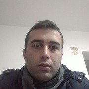  ,  Zura, 35