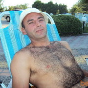  ,  leon, 49