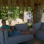  ,   Titan, 40 ,   