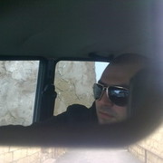  ,   Ali, 37 ,   ,   , c 