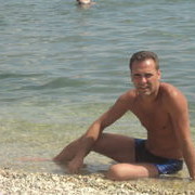  ,   Oskar, 40 ,   