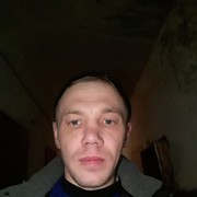  ,   Vladimir, 44 ,  