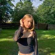  , 