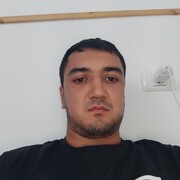  ,  Erik, 33