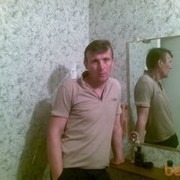  ,   Deymon, 45 ,   