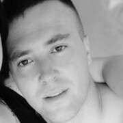  ,   Alex, 32 ,   ,   