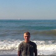  ,  Denis, 40