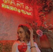  ,   Liza, 25 ,   ,   