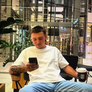   ,  Maksim, 22
