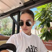  ,   Julia, 29 ,   ,   