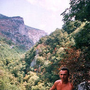  ,   LEON, 61 ,   