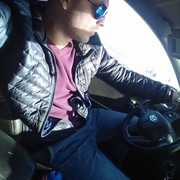  ,   Oleg, 39 ,   