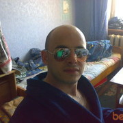  ,   Maksim, 40 ,   