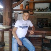  ,   Dorin, 32 ,   