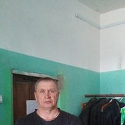 Знакомства Петрозаводск, фото мужчины Валера, 66 лет, познакомится для флирта, любви и романтики, cерьезных отношений