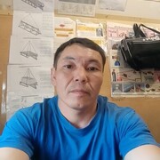  ,  Viktor, 38