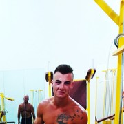  ,   Taras, 25 ,   