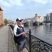  ,   Viktor, 41 ,   ,   , c 