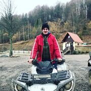  ,  Oleg, 28