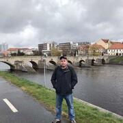 ,  SAM, 40