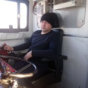  --,   , 32 ,   
