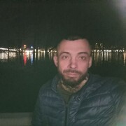  ,  Alexx, 38