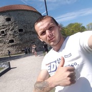  ,   Evhen, 32 ,   ,   , c , 