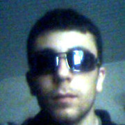  ,  Armen, 33