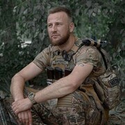  ,   Alex, 44 ,   
