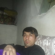  ,  Azam, 37