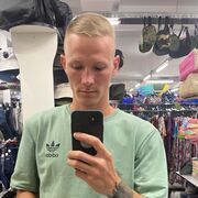  ,   , 28 ,   , 