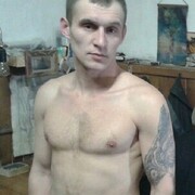  ,  Viktor, 38