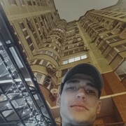  ,  Asadbek, 21