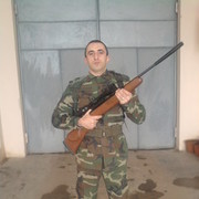  ,  ali, 42