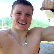  ,  Taras, 33