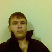  ,   Petr, 37 ,  